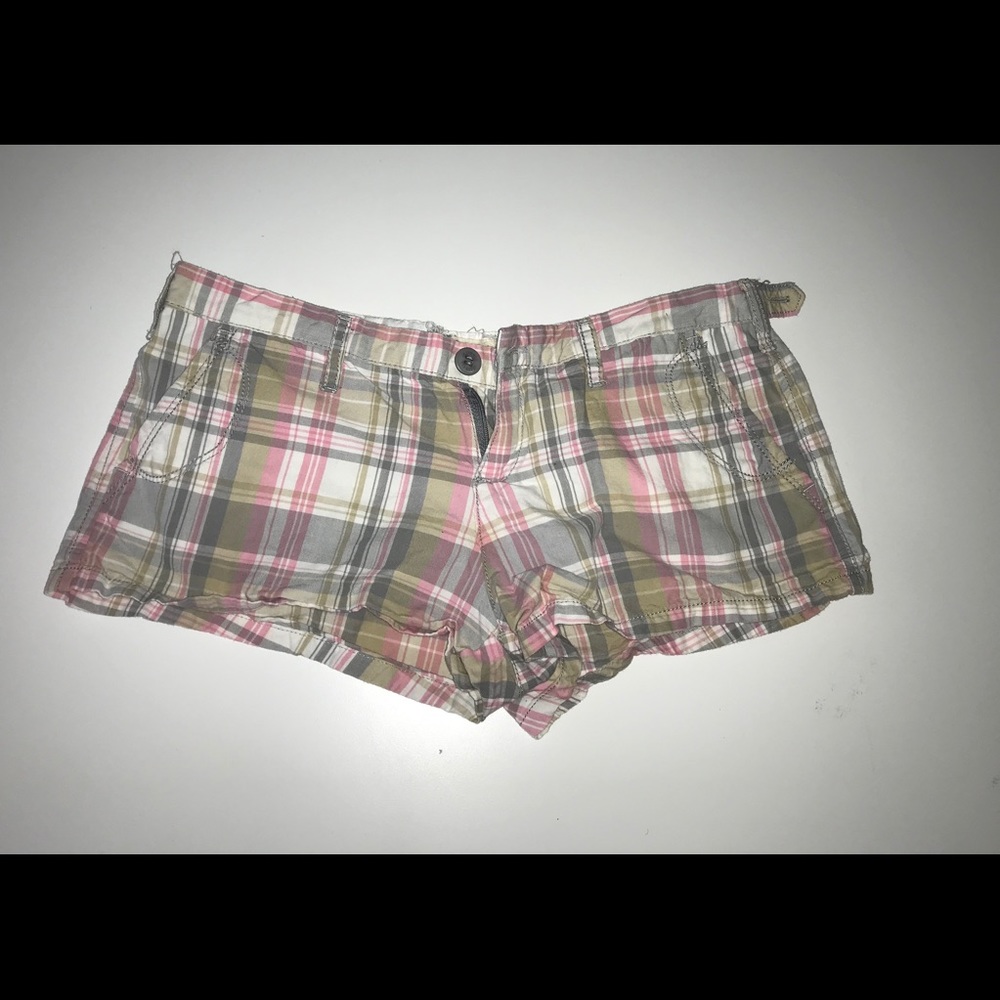 Short pink and grey